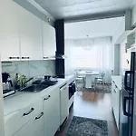 Kotimaailma Apartman *