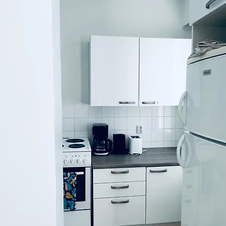 Kotimaailma * Pori
