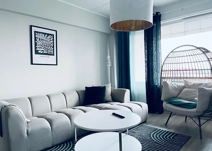 Kotimaailma Пори